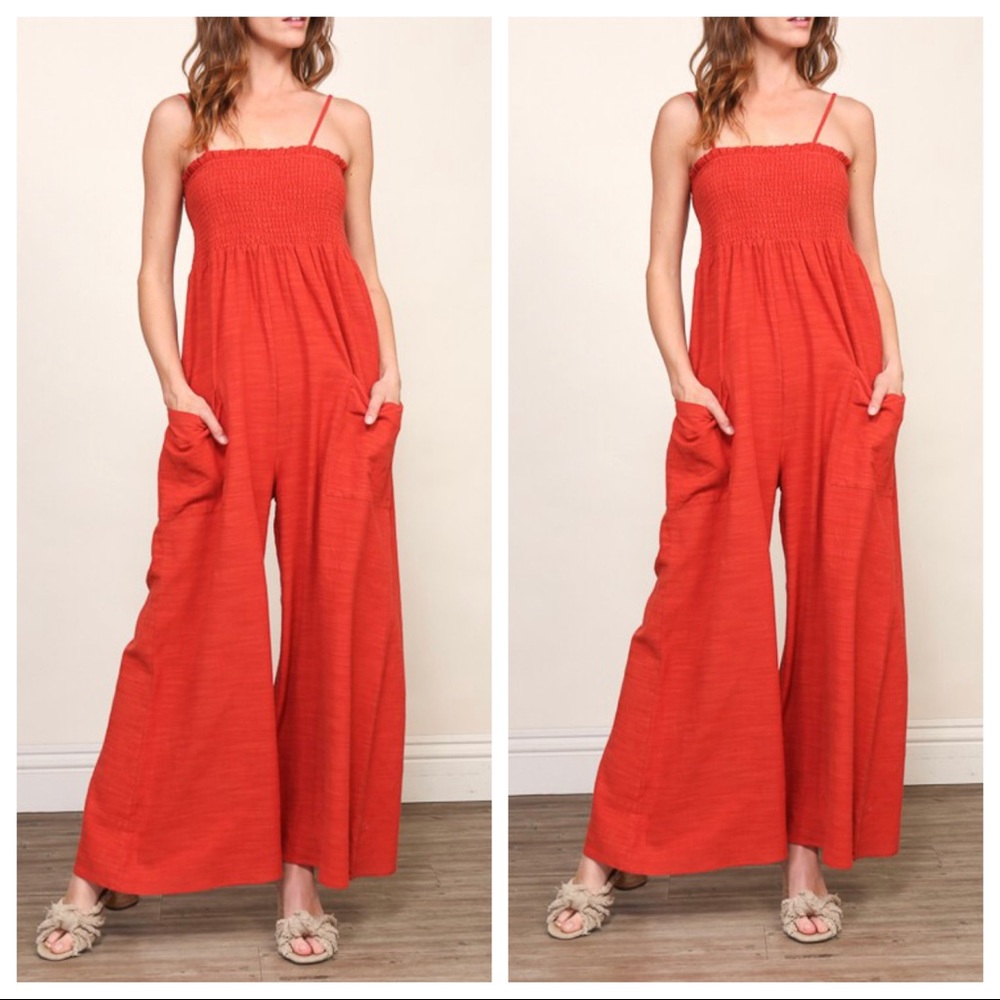 Fabulous wide leg smocked jumpsuit with pockets - Picture 1 of 8